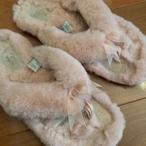 UGG Women’s Slippers